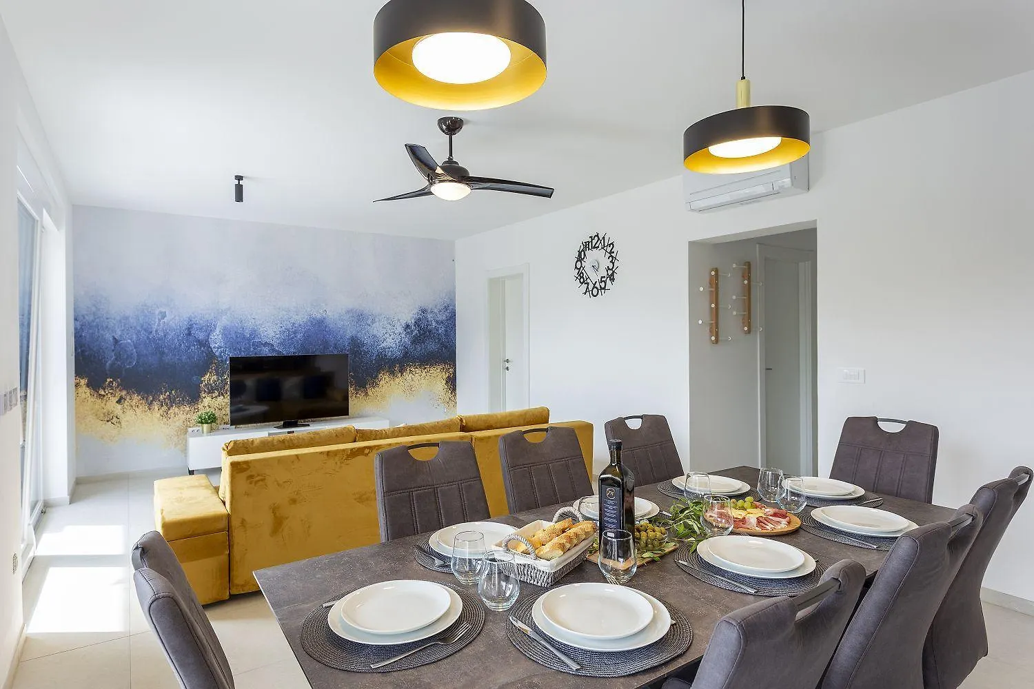 Bezauberndes Apartment 100 Meter Zum Sandstrand Mit Meerblick, Jacuzzi, Bbq Medulin