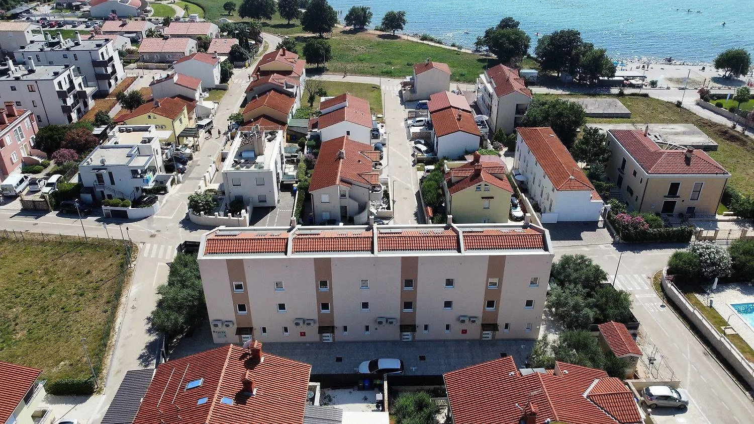 Bezauberndes Apartment 100 Meter Zum Sandstrand Mit Meerblick, Jacuzzi, Bbq Medulin Croatia