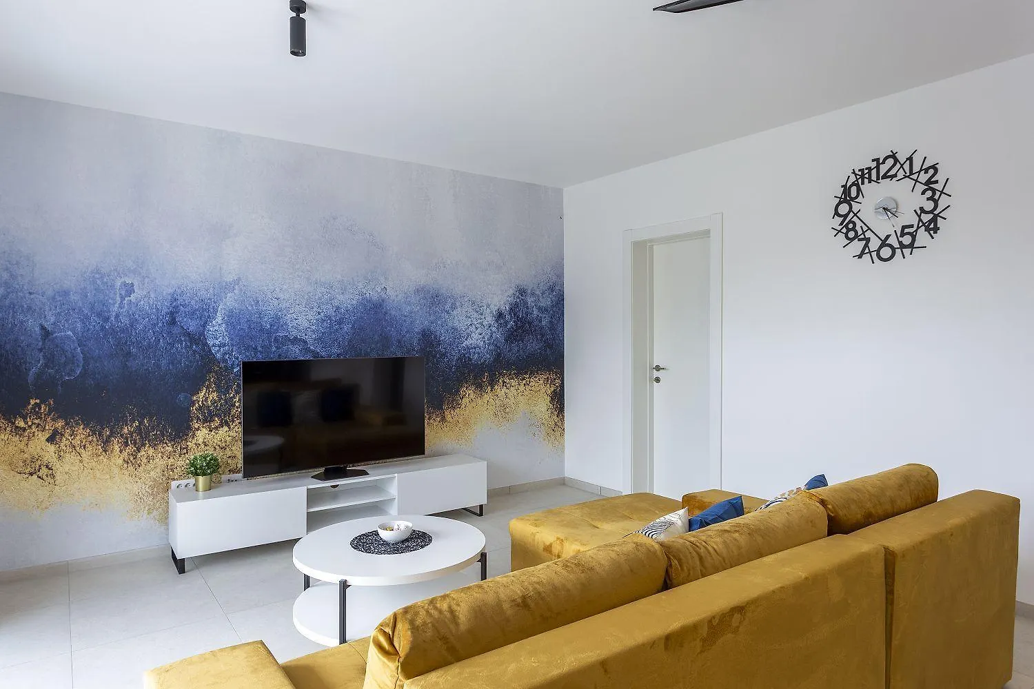 Bezauberndes Apartment 100 Meter Zum Sandstrand Mit Meerblick, Jacuzzi, Bbq Medulin